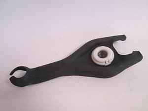Debriyaj Çatalı P206-P806-Partner-Expert I-II-Jumpy I-II-Scudo I-II-Xsara-C3-Berlingo 1.4-2.0 Xa
