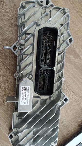 Otomatik Şanzıman Beyni Edc Renault Megane IV 15>KADJAR 15> 1.2TCe 1.3TCe 1.5 Blue dCi 1.6dCi 0260001053