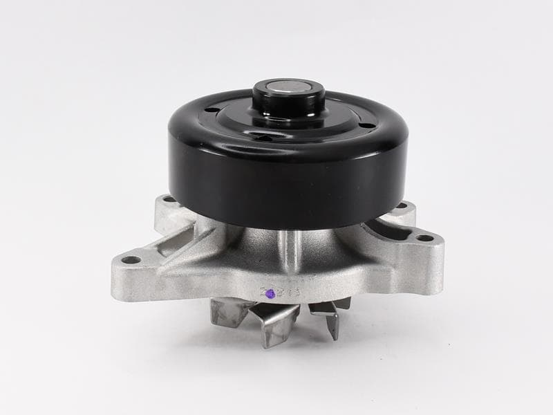 Devirdaim Su Pompası Toyota Avensis 1.6L 3ZZFE ZZT250 03-08 / Corolla 1.4L 4ZZ-Fe ZZE120 Vvti 02-06 / 1.6L 3ZZ-Fe ZZE121 Vvti 02-06 / Verso 1.6L 3ZZ-Fe ZNR10 04-> GWT-133A İle Ayni