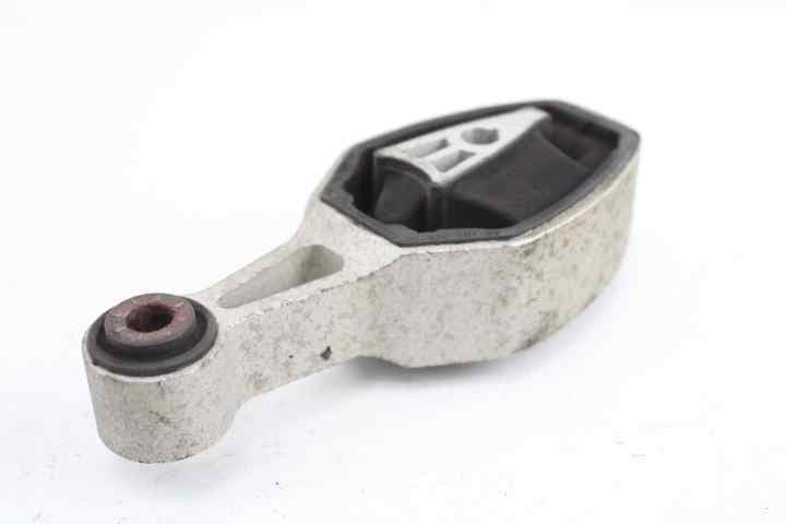 Motor Takozu Şanzıman Crossland 17> P208 12>19 P2008 13>18 P301-C Elysee 12> C3 16> C4 16> 1.2 VTi