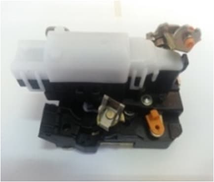 Kapı Kilidi Ön Sağ Motorlu Master 01-14 İveco Daily III-IV-V 01-14