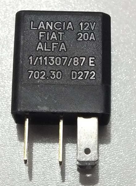 0603010 Micro Röle 12V 20 Amper 4 Fişli Siyah