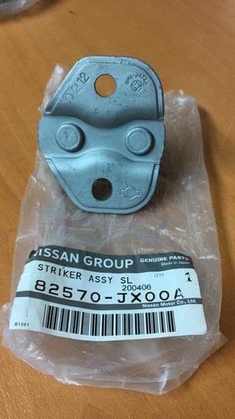Kapı Kilit Karşiliği Nissan İnfinity